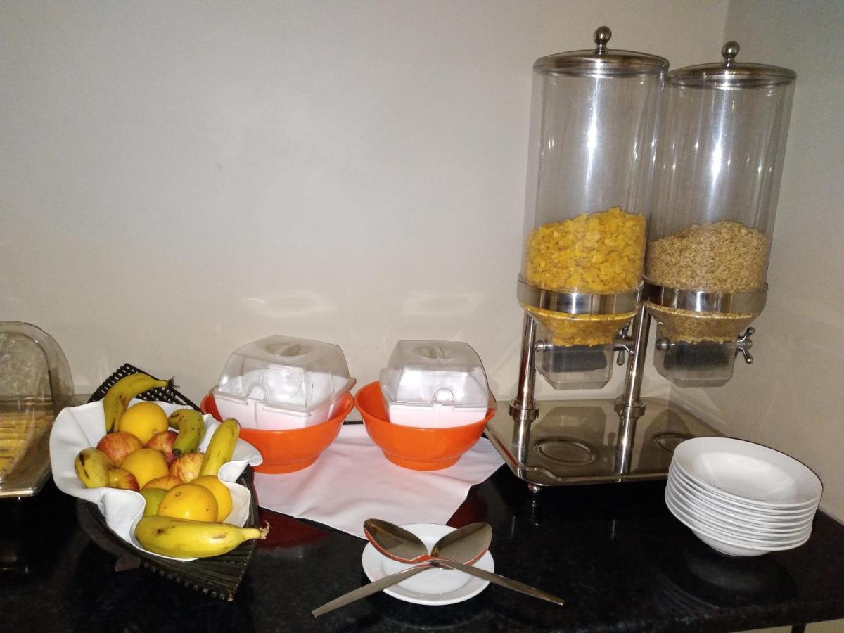 City Lodge Etosha Omuthiya Εξωτερικό φωτογραφία