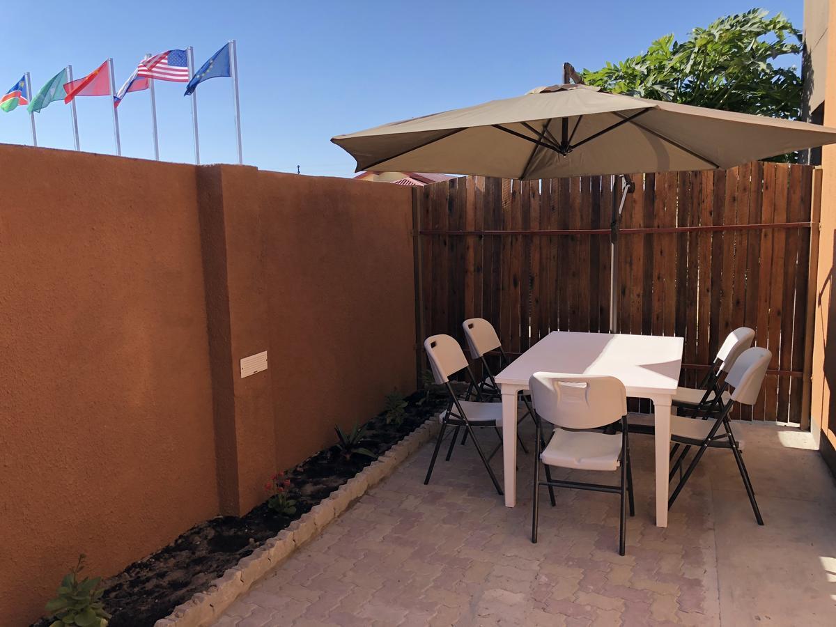 City Lodge Etosha Omuthiya Εξωτερικό φωτογραφία