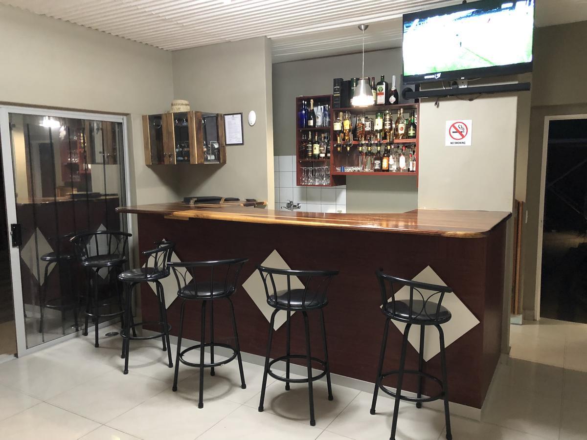 City Lodge Etosha Omuthiya Εξωτερικό φωτογραφία